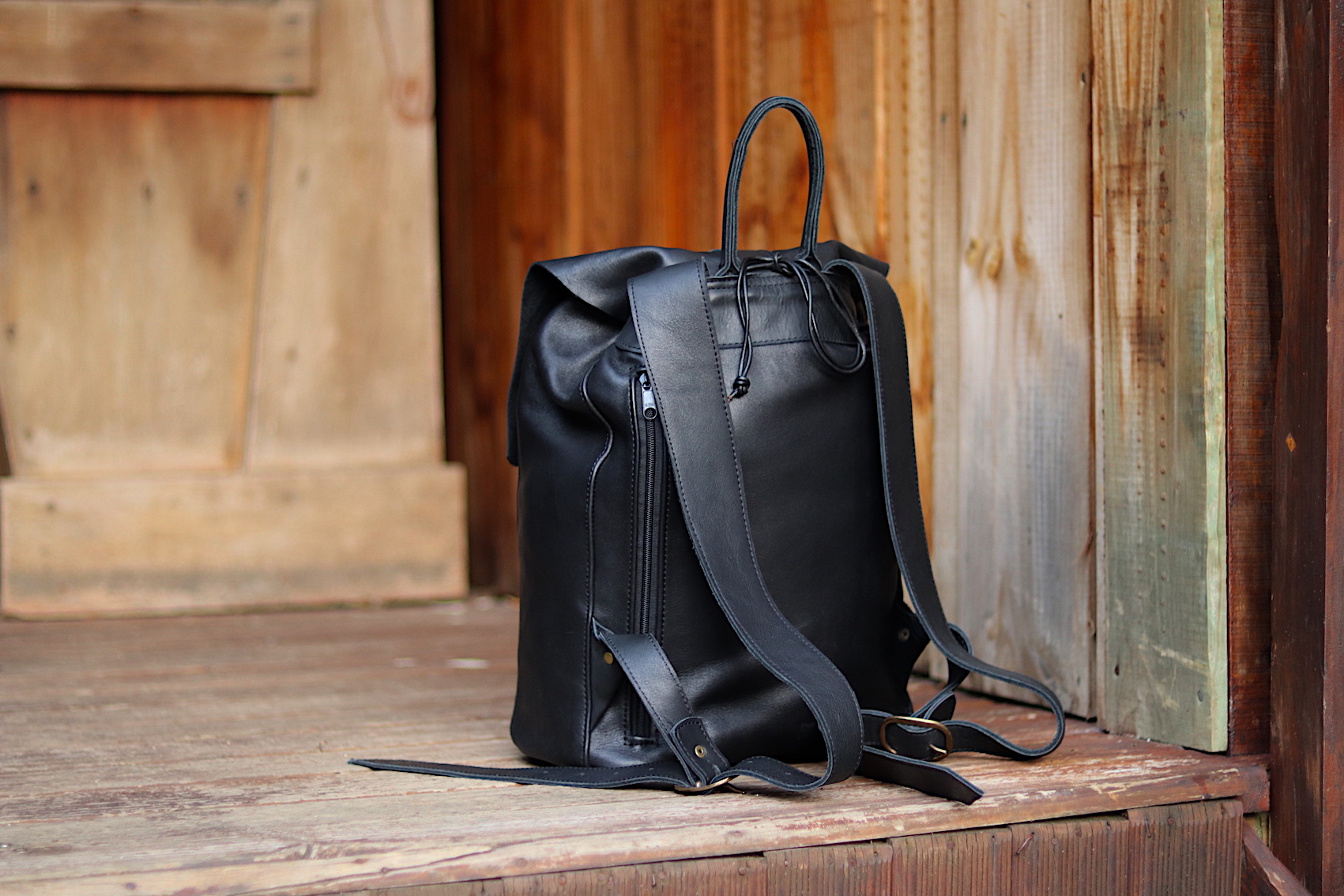 Backpack ‘Khoisan’ Texas Black Leather | NAVA APPAREL SA