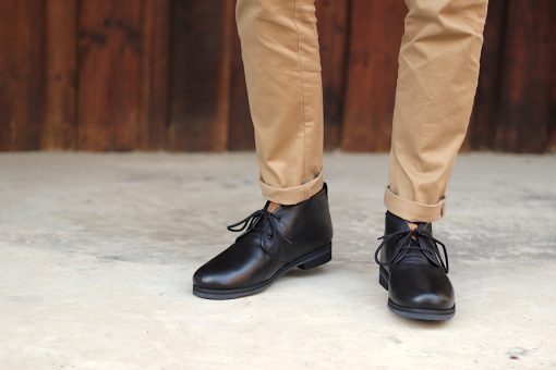 nava-apparel-mens-veldskoen-black-leather-desert-shoes-chukka