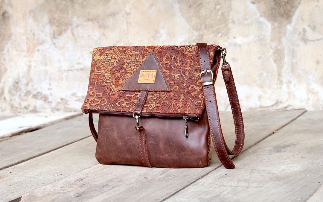 Fold Over Sling Bag ‘Phuthi’ Brown Leather
