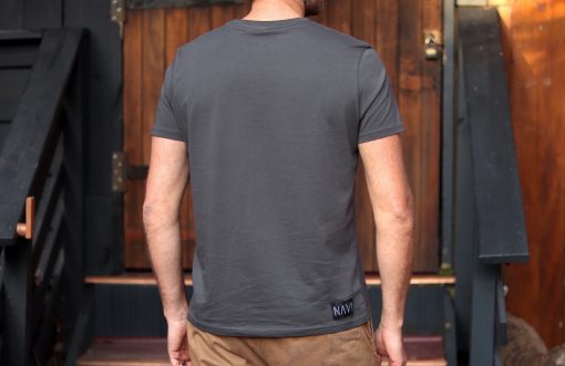 nava-apparel-mens-tribal-badge-t-shirt-charcoal-cotton