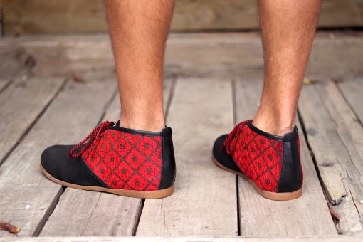 nava-apparel-mens-vellies-swazi-black-suede-tribal-pattern-desert-shoe