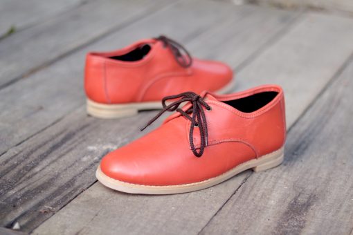 nava-apparel-womens-veldskoen-coral-leather-desert-shoe
