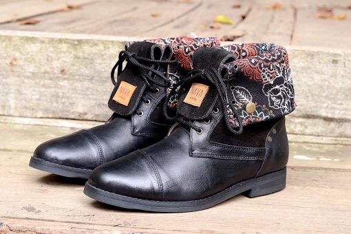 mens-warrior-boots-venda-black-leather-suede-tribal-fabric