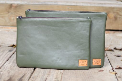 nava-apparel-laptop-case-leather-olive-green