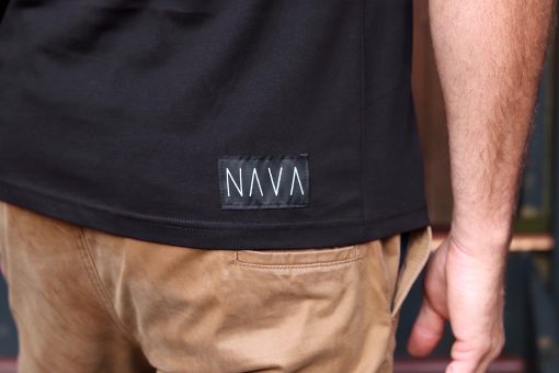 nava-apparel-mens-compass-badge-t-shirt-black-cotton