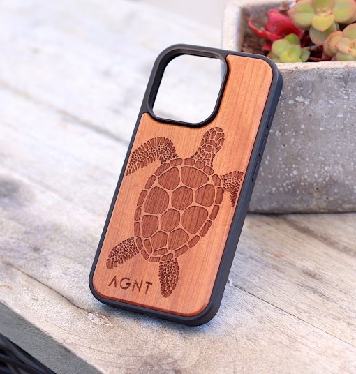 agnt-phone-cover-wood-turtle-iphone