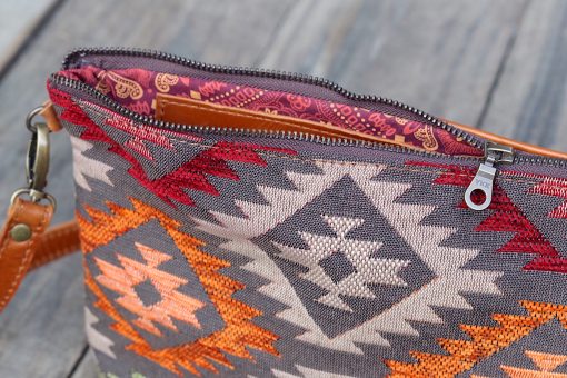 nava-apparel-sling-bag-xhosa-tan-leather-xhosa-collection