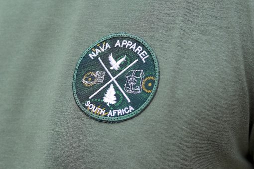 nava-apparel-mens-emblem-shweshwe-t-shirt-green