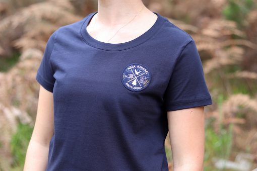 nava-apparel-womens-emblem-shweshwe-t-shirt-navy