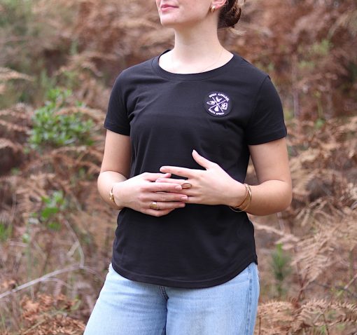 nava-apparel-womens-emblem-t-shirt-black