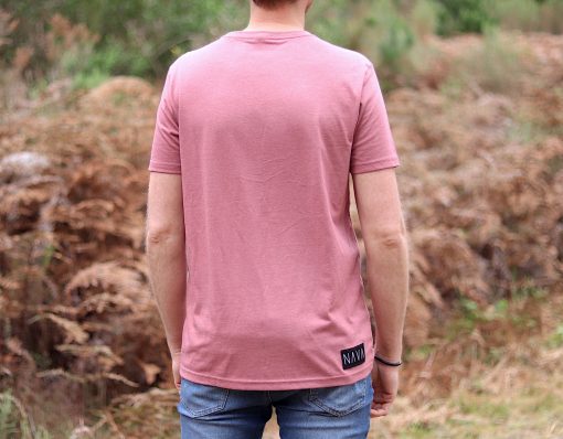 nava-apparel-mens-emblem-shweshwe-t-shirt-mauve