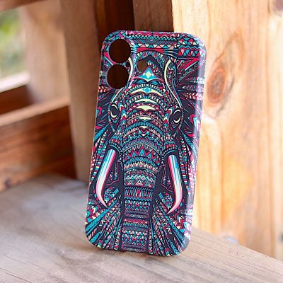 agnt-phone-cover-silicone-elephant-glows-in-the-dark-iphone