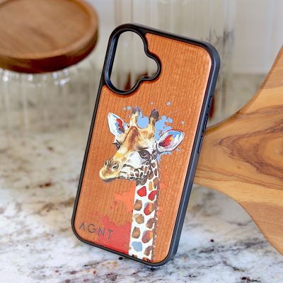 agnt-phone-cover-wood-giraffe-iphone